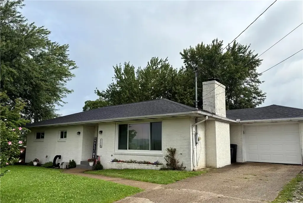 115 Frisbee Avenue , Connellsville