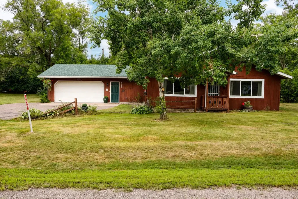 4499 County Highway P, Chippewa Falls