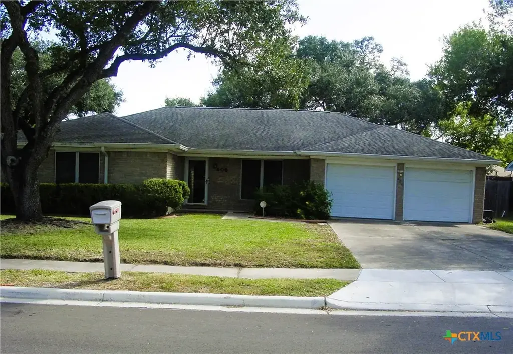 406 Sherwood Drive, Victoria