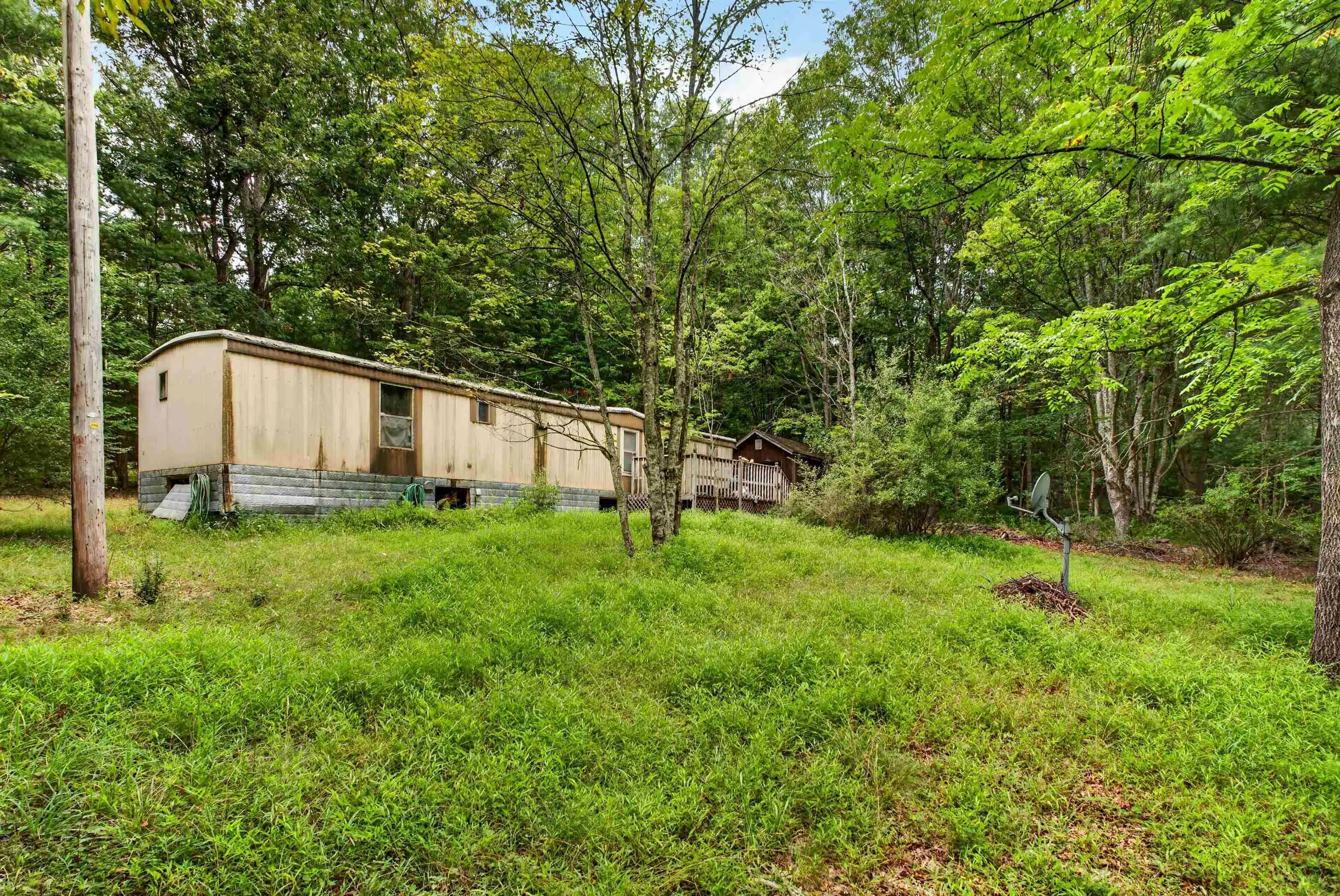 28 Christian Ln, Swoope