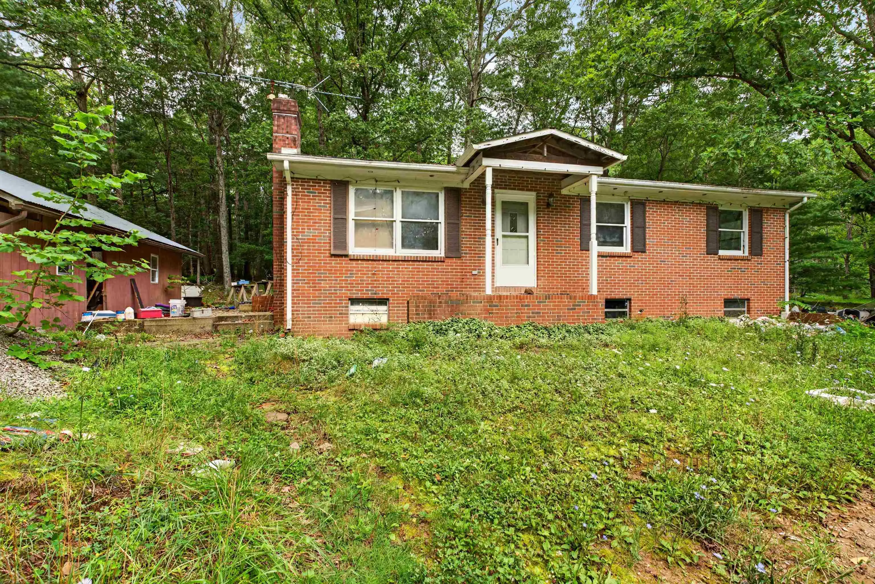 26 Christian Ln, Swoope