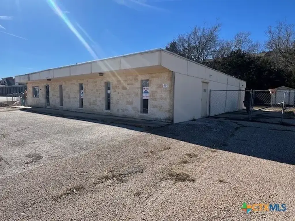 1402 S Fm 116 Highway, Copperas Cove