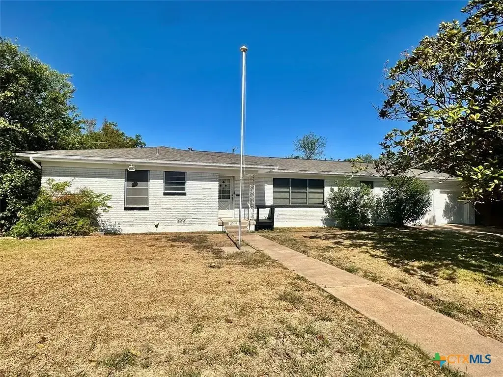 2508 N 11th Street, Temple