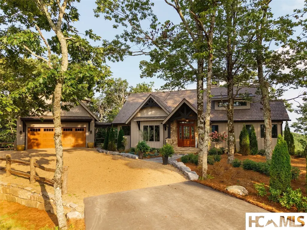 521 Misty Ridge Trail, Glenville