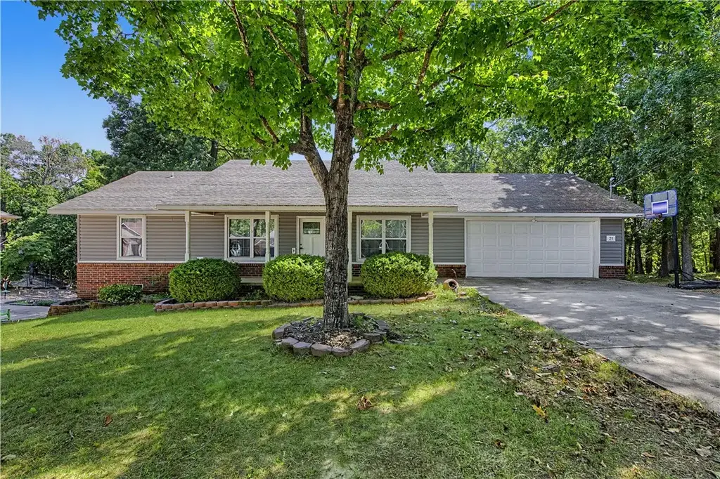 21 Thackery Lane, Bella Vista