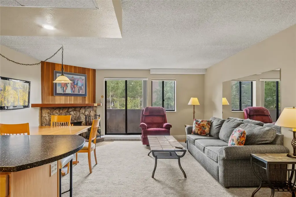 611 Village Road 23220, Breckenridge