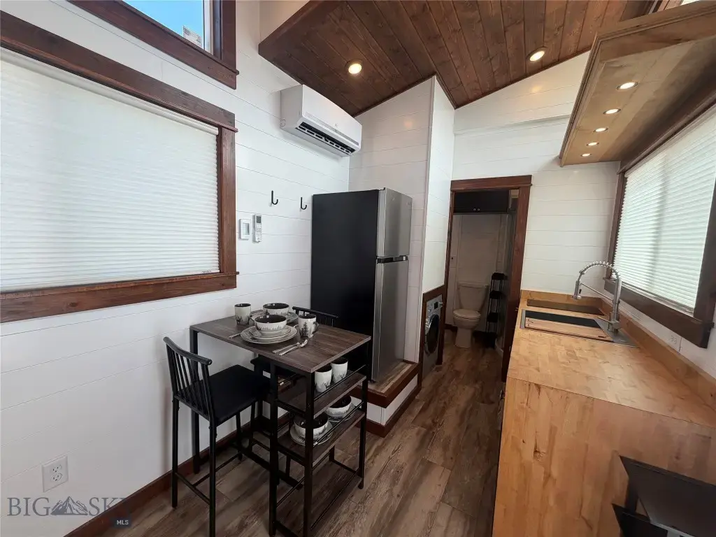 306 E Larime Street, White Sulphur Springs