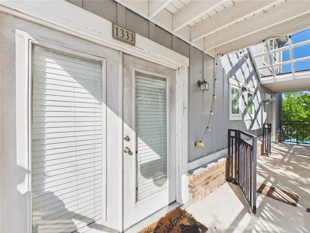 1725 Harvey Mitchell Parkway S 1333, College Station