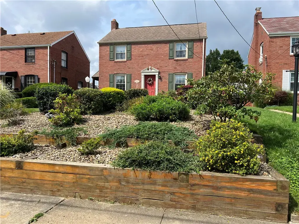 2207 Delaware Avenue , New Castle