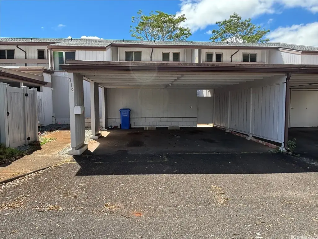 95-625 Nawenewene Circle # 312, Mililani