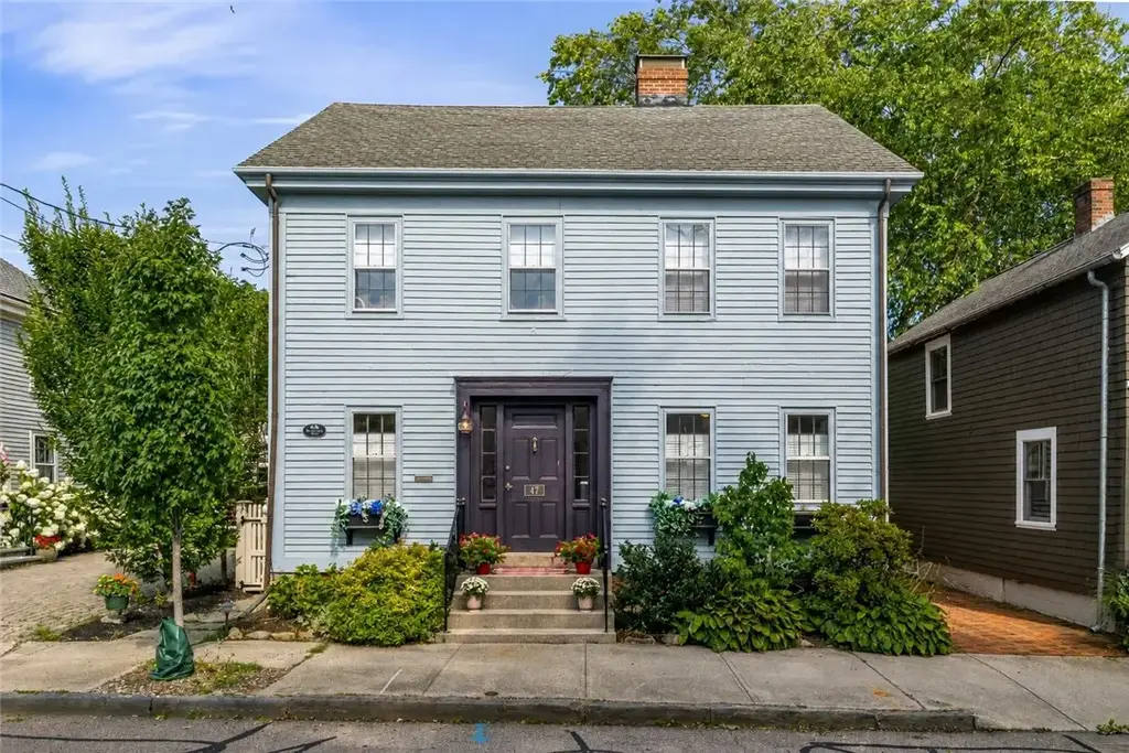 47 2nd St, Newport