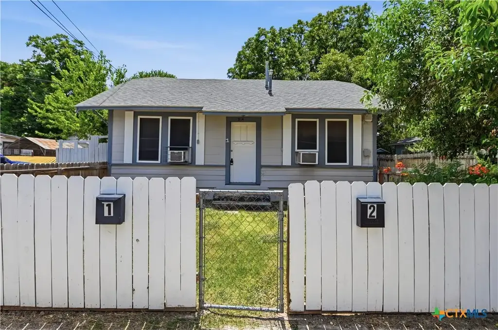 214 E Huff Avenue, San Antonio