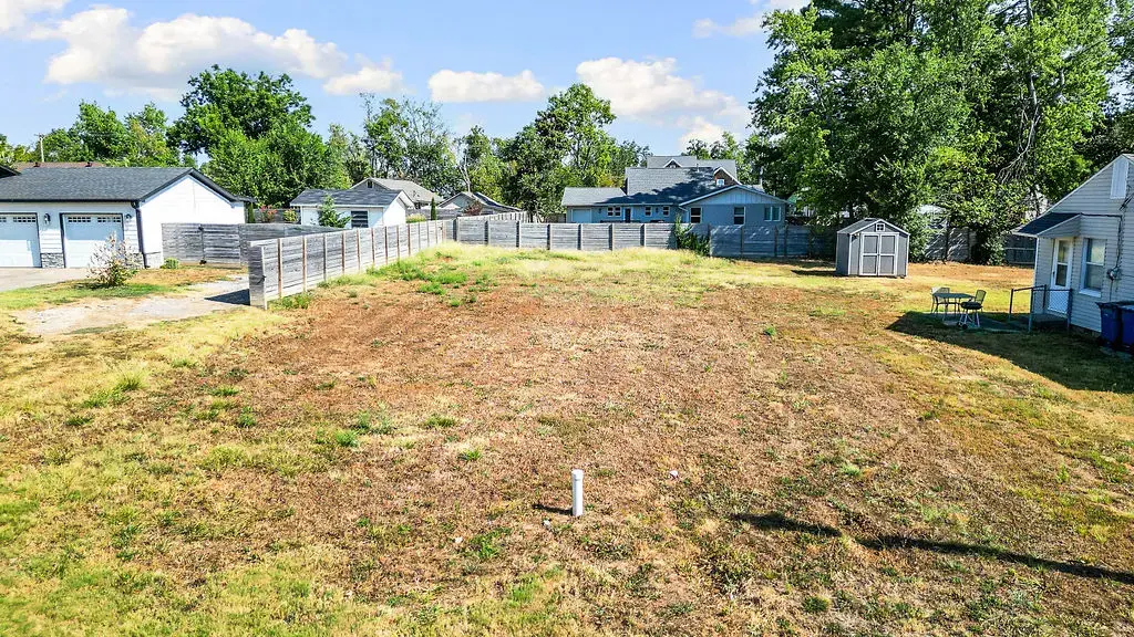716 Nw 6th Street, Bentonville