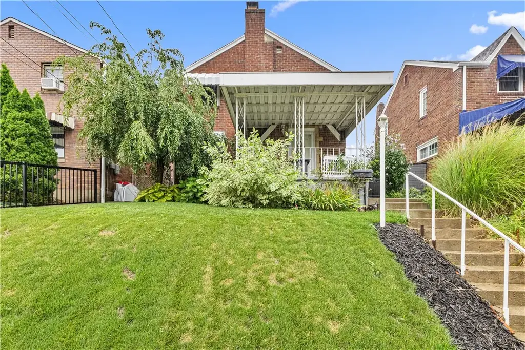 3045 Hazelhurst Avenue , Baldwin Boro