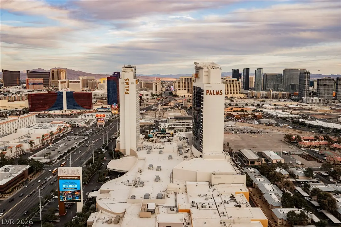 4381 W Flamingo Road 3704, Las Vegas