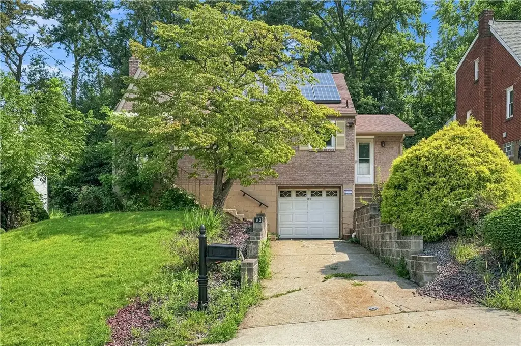 113 Carmella Drive , White Oak