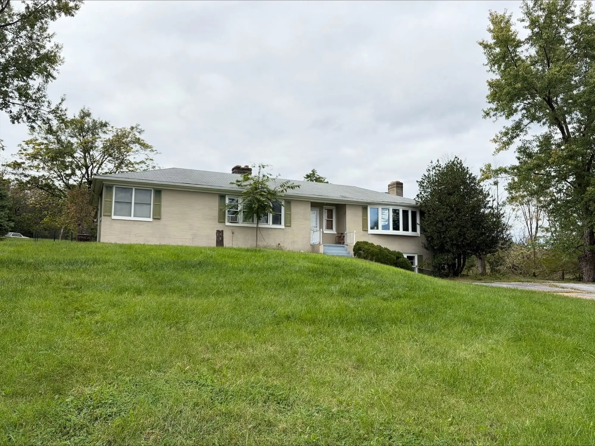 3239 Windy Heights Ln, Rockingham