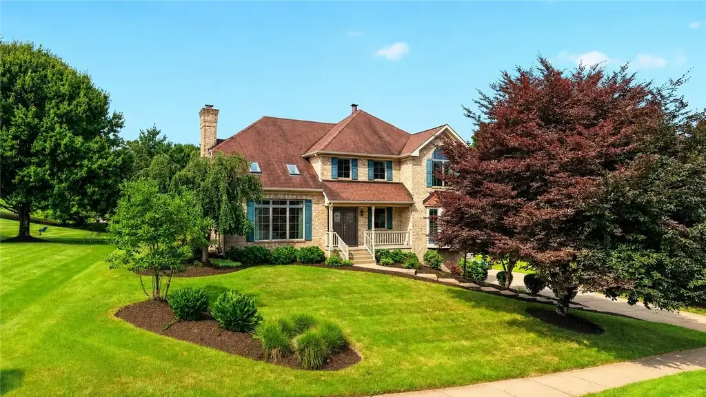2605 Barnes Drive , Moon/Crescent