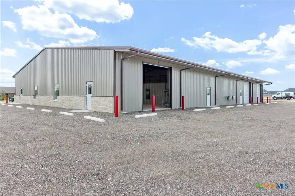 10456 Brewer Road, Salado