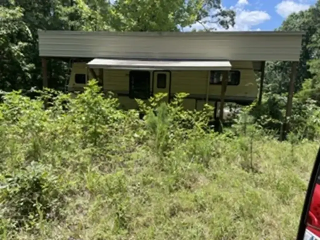 9455 Highway 14, Yellville