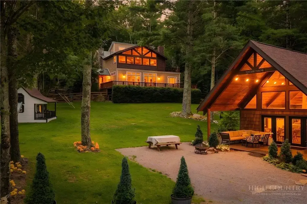 123 Saint Andrews Road, Beech Mountain