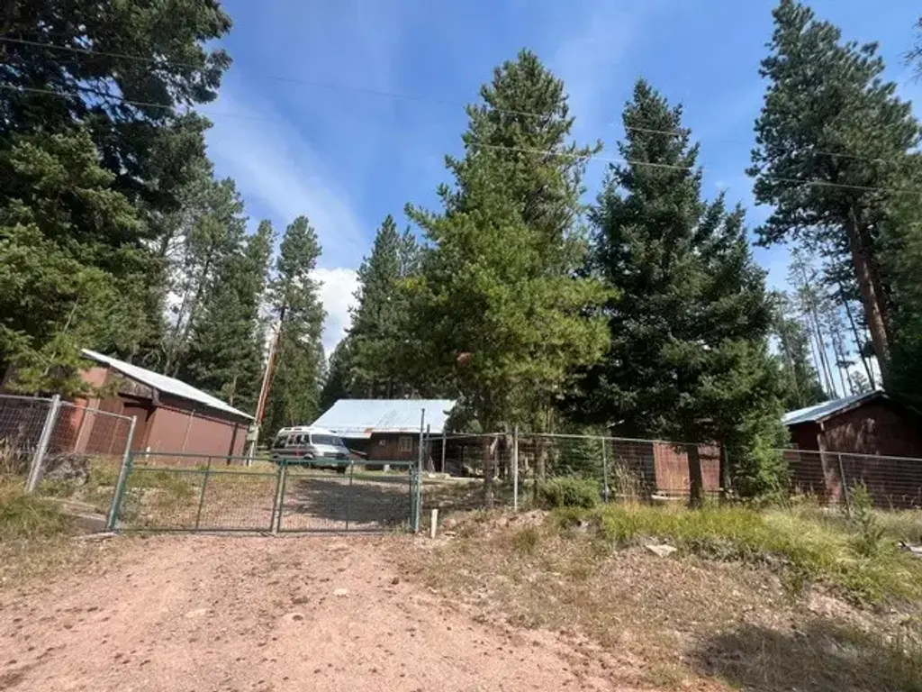 1060 Willow Drive, Seeley Lake