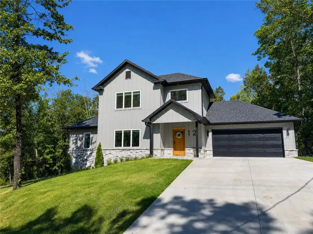 12 Letchworth Lane, Bella Vista