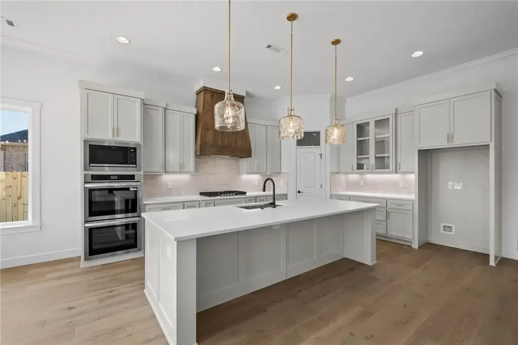 13616 Coop Road, Fayetteville
