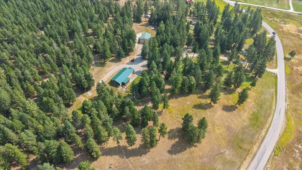 820 Meadow Creek Road, Fortine