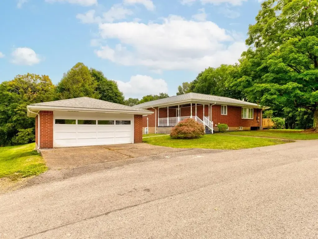 217 Edgewood Avenue , Aliquippa