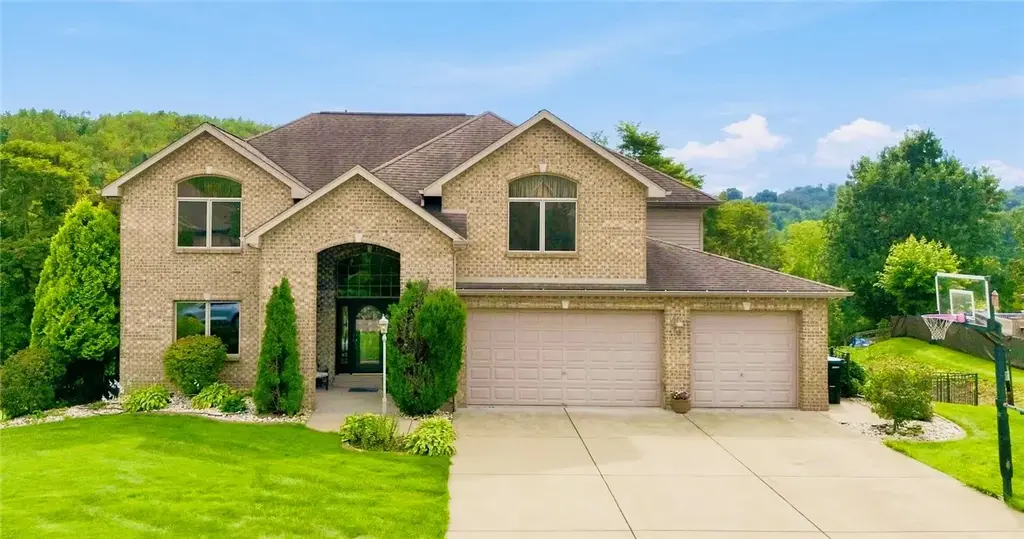 760 Westminster Drive , North Huntingdon