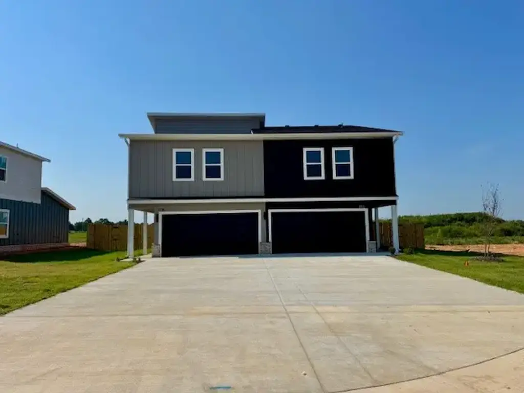 1905 Sw Poigai Court 1, Bentonville