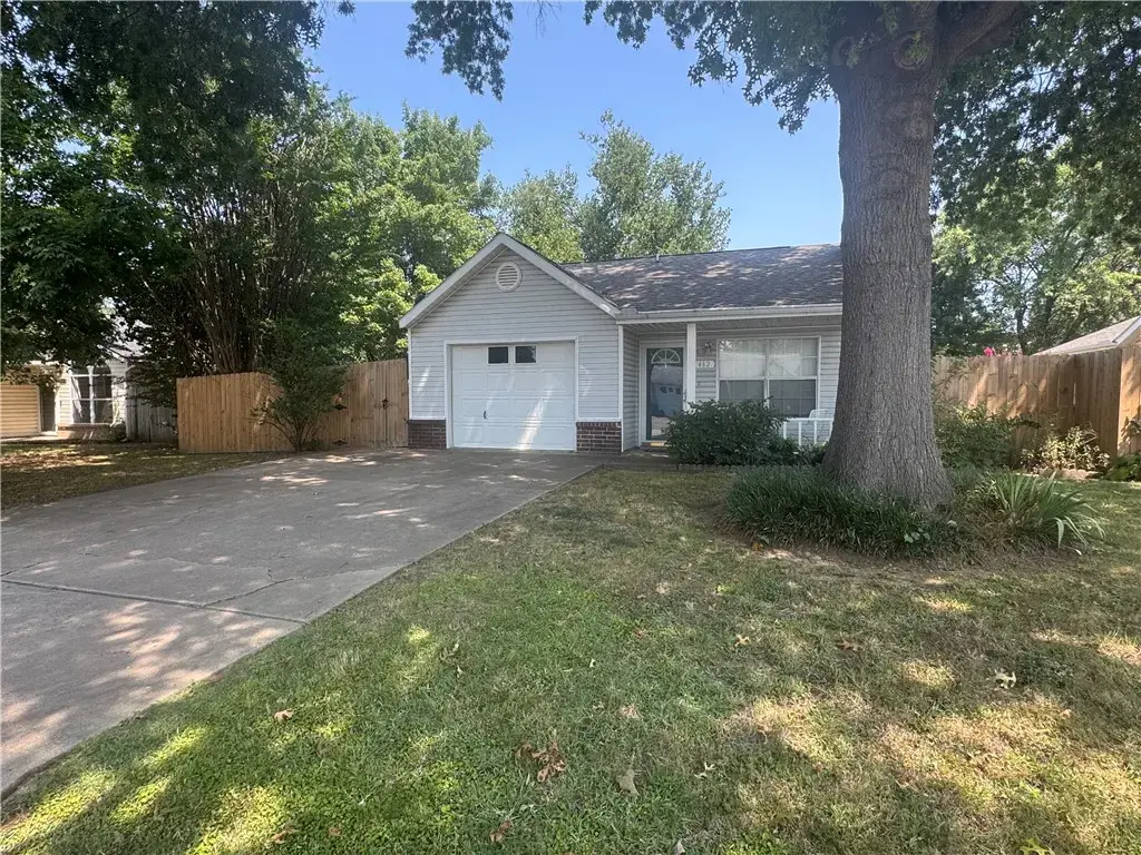 462 E Mimosa Lane, Fayetteville