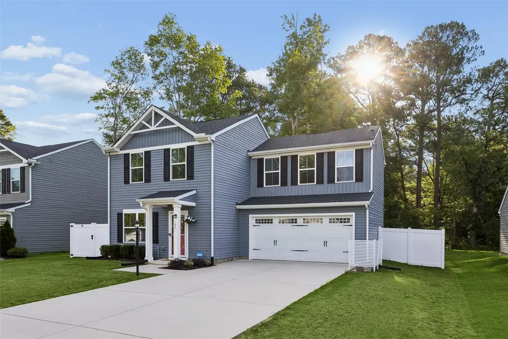 109 Starkey Place, Williamsburg