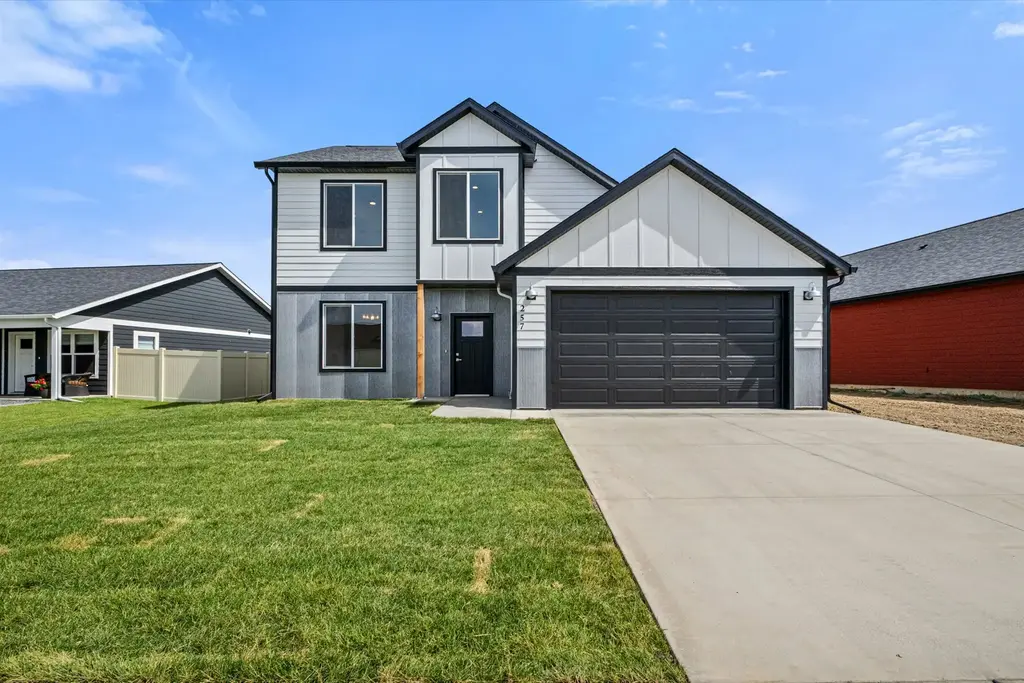 257 Stirling Loop, East Helena