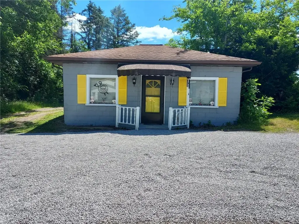 107 Carter Street , W Kittanning Boro