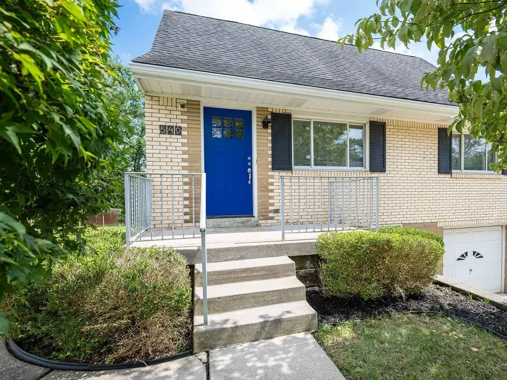 549 Guylyn, Penn Hills