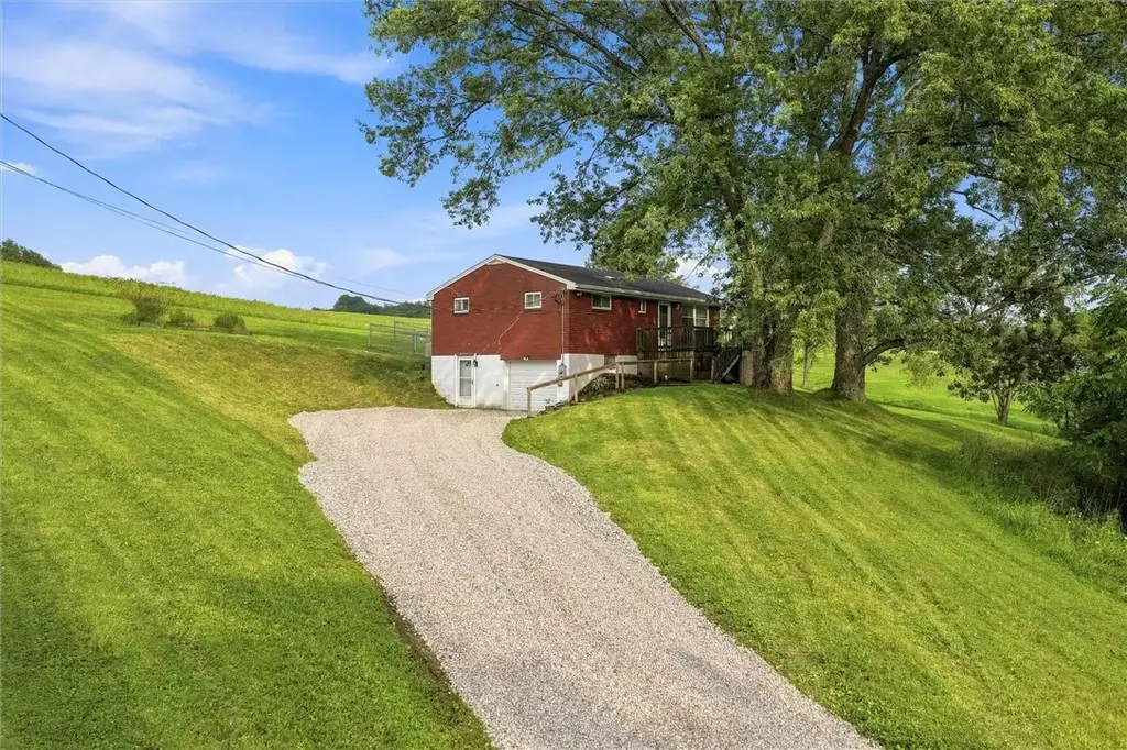 54 Chestnut Ridge Road , Amwell