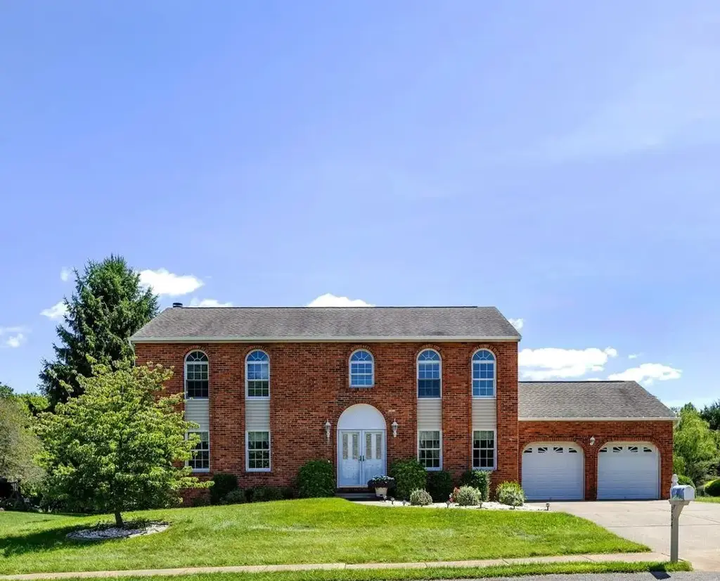 204 Trillium Drive , Cranberry