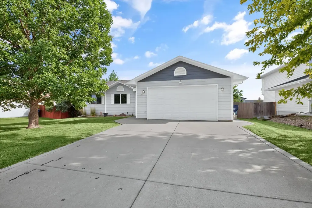 336 34th Avenue Ne, Great Falls
