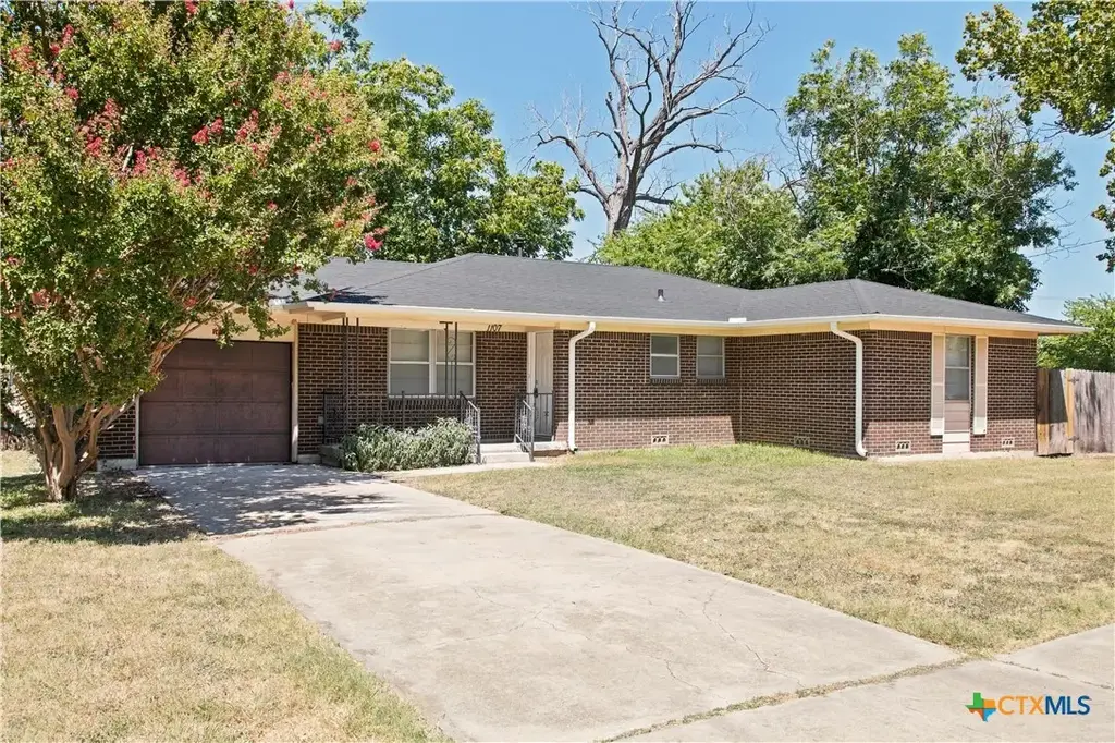 1107 E Robertson Avenue, Copperas Cove