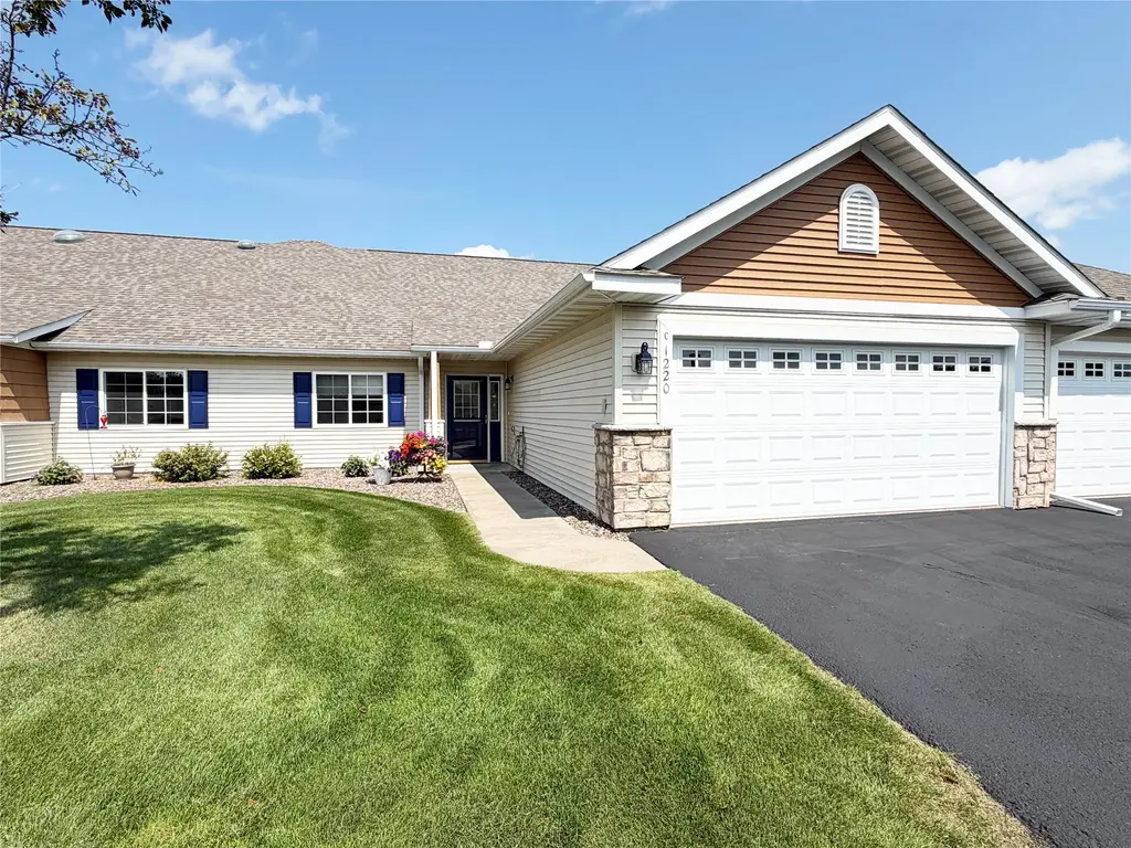 1220 E Orchard Beach Lane C, Rice Lake