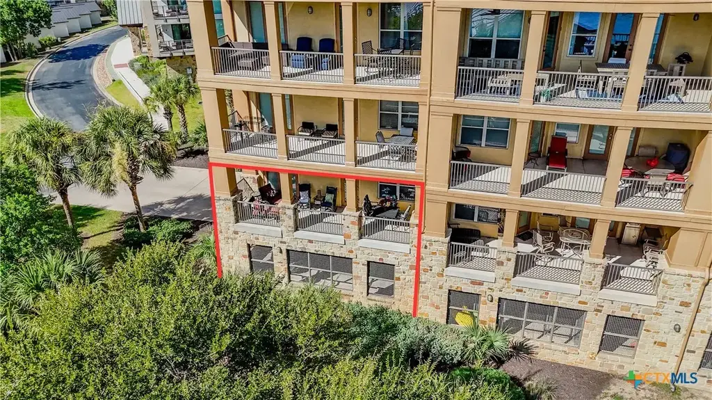 96 Island Drive 12, Horseshoe Bay