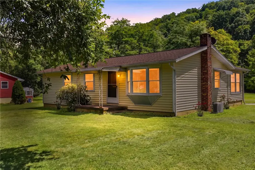 5536 Somerset Pike, Jenner
