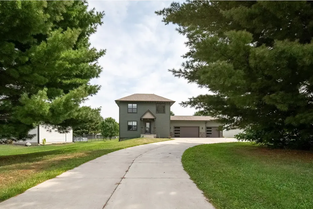744 S State Street, Fall Creek