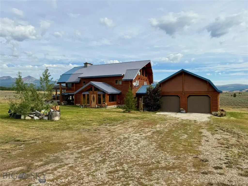 448 Red Fox Road, Wise River
