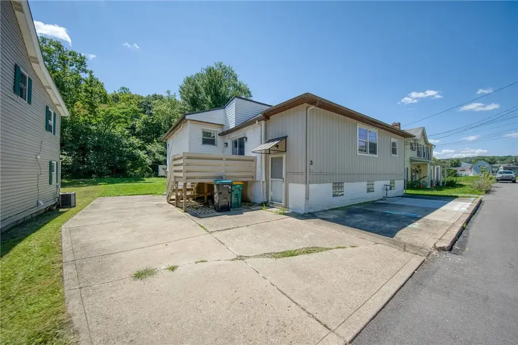 30 Fayette Street , South Fayette