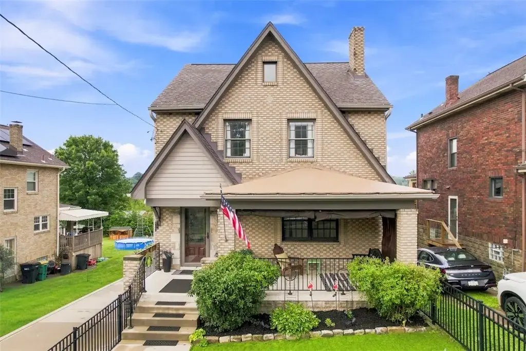 164 Clearview Avenue , Ross