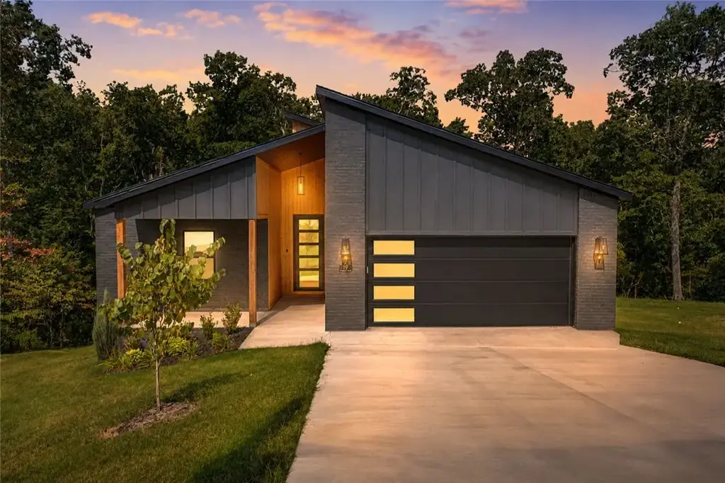 19 Dumfries Lane, Bella Vista