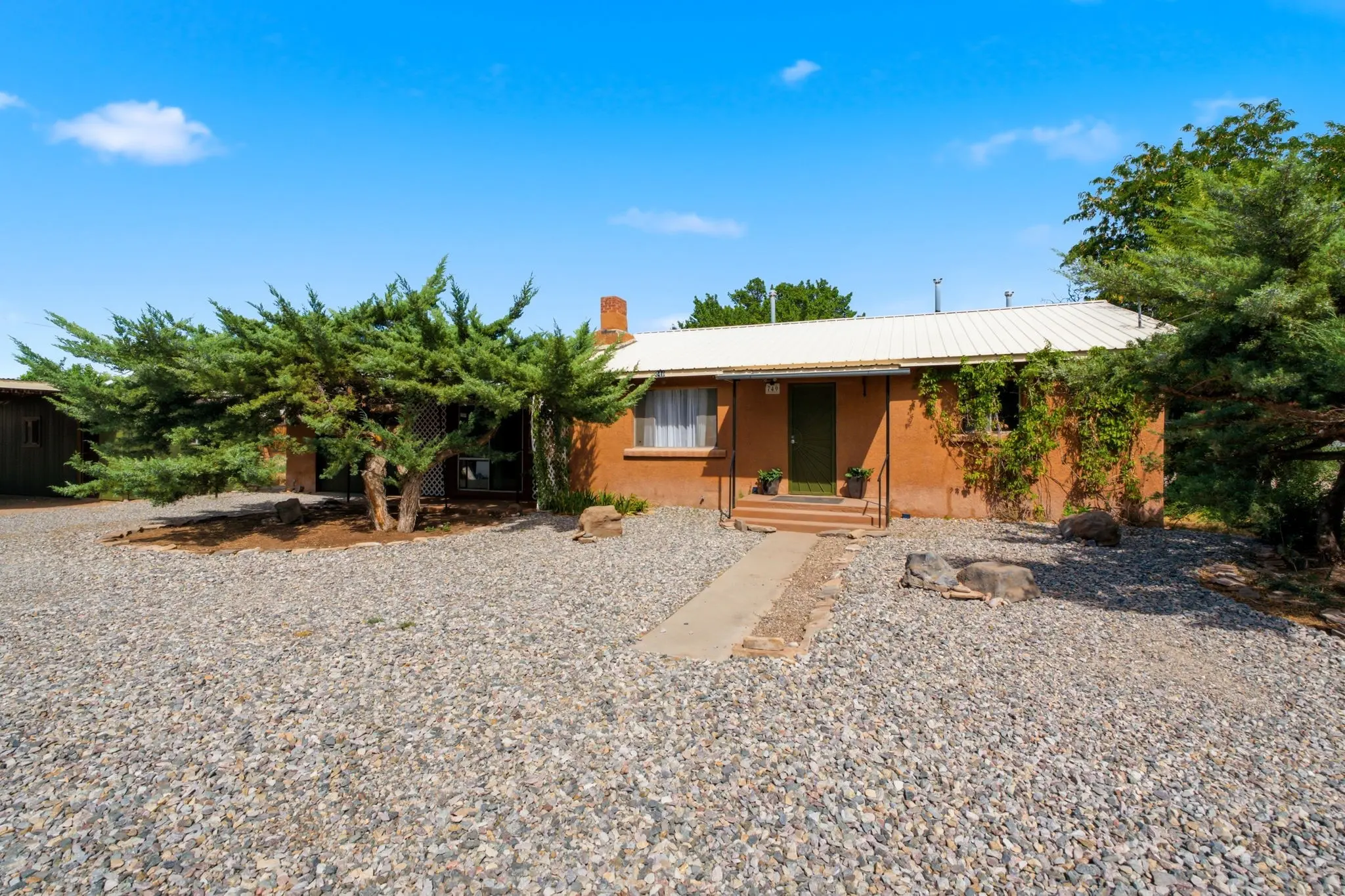 749 S Mccurdy, Espanola